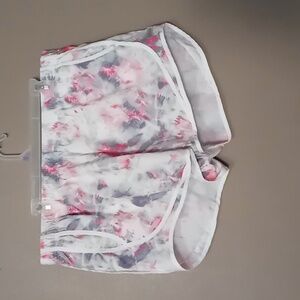Calvin Klein Pink/Grey Patterned Athletic Shorts w Underlining Size XXL